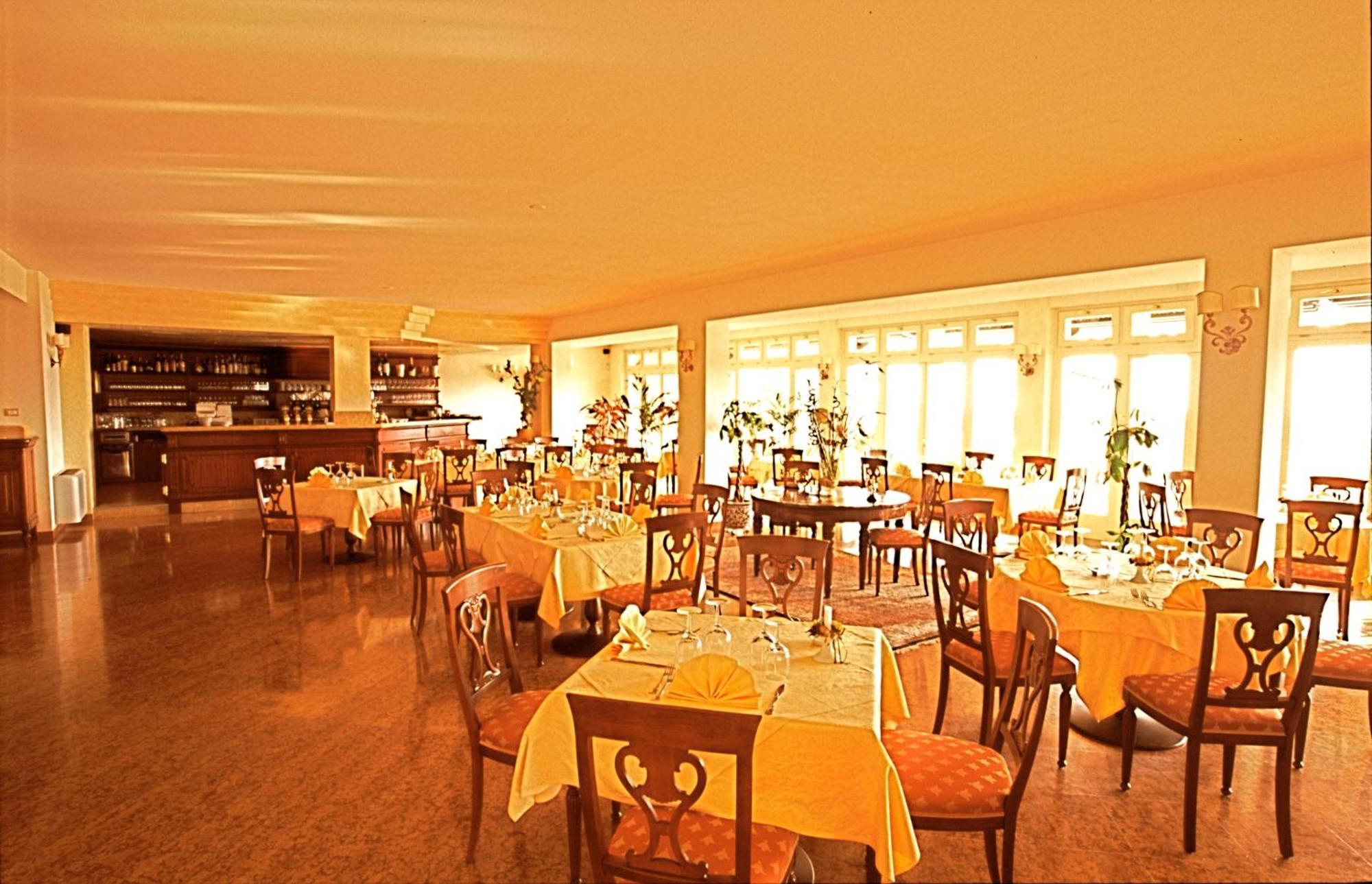 Hotel La Dolce Vita Cavaion Veronese Dış mekan fotoğraf