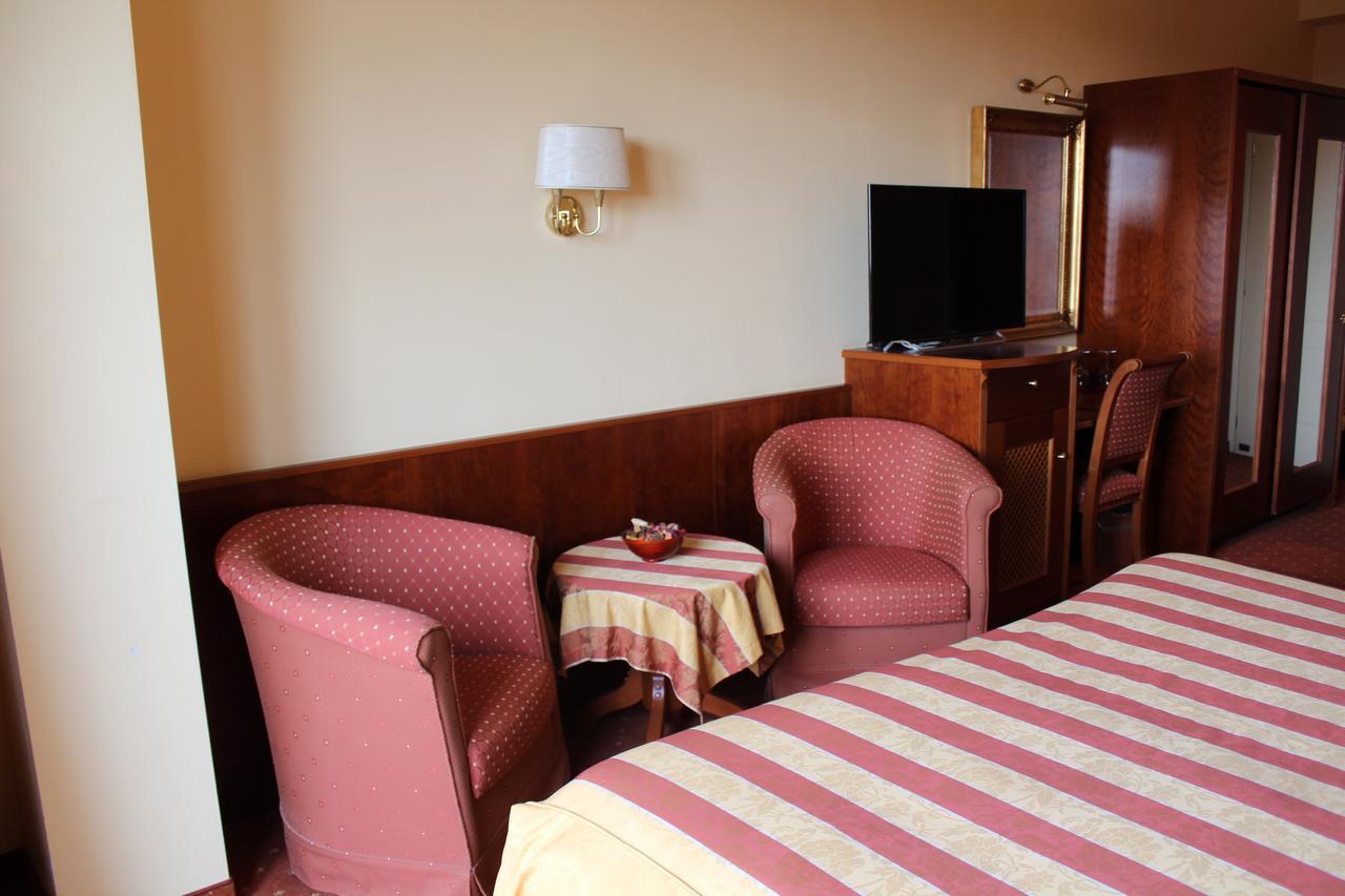 Hotel La Dolce Vita Cavaion Veronese Dış mekan fotoğraf
