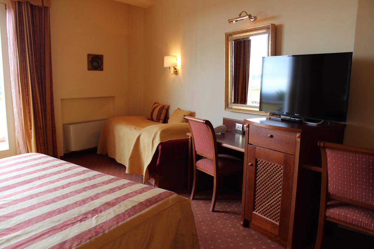 Hotel La Dolce Vita Cavaion Veronese Dış mekan fotoğraf