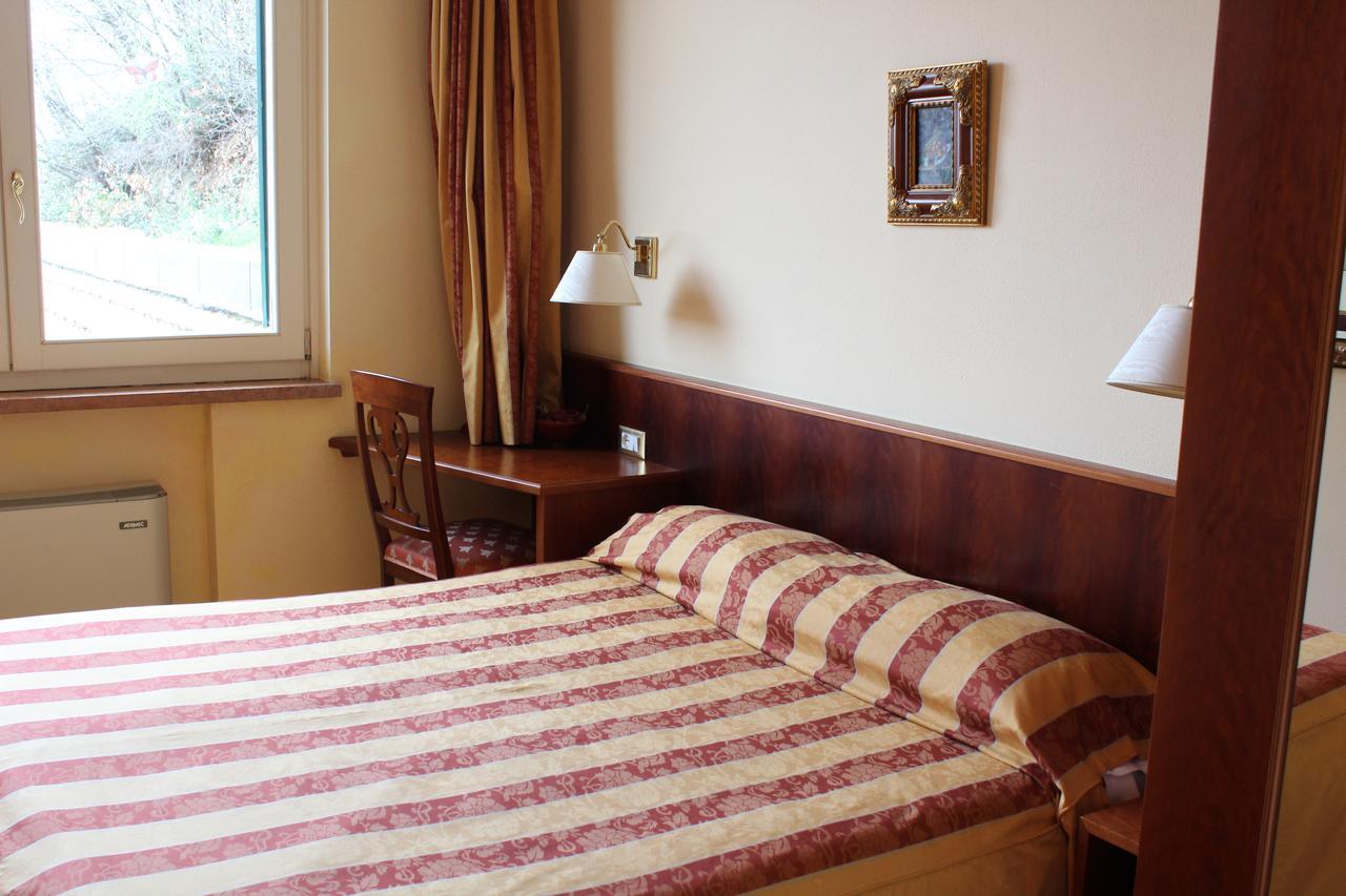 Hotel La Dolce Vita Cavaion Veronese Dış mekan fotoğraf