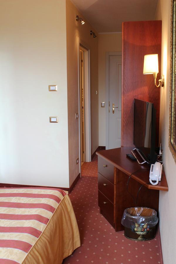Hotel La Dolce Vita Cavaion Veronese Dış mekan fotoğraf